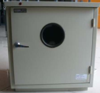 碳鋼儀表保(bao)溫箱