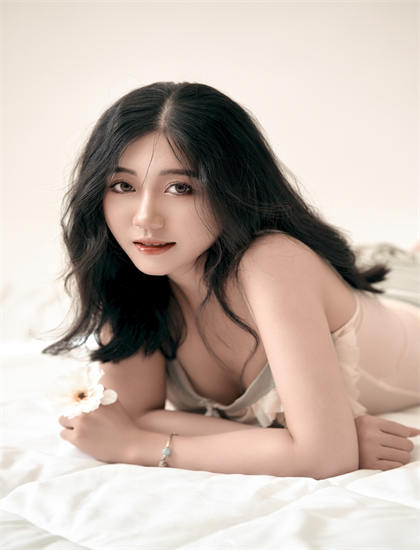 《红色希洛》感人至深的：专业人士推荐与评分解读